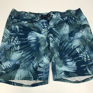 Lululemon Current State Board Short